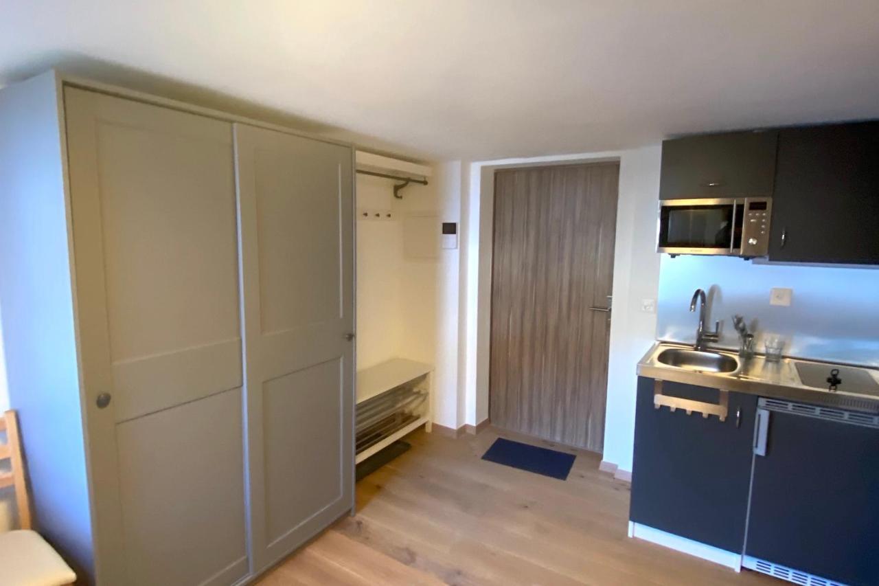 Aparthotel Roessli Self Check In 24-7 Free Parking Unterägeri Esterno foto